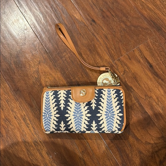 Spartina 449 Handbags - NWT Spartina 449 Tan and Blue Clutch with Artisanal Design